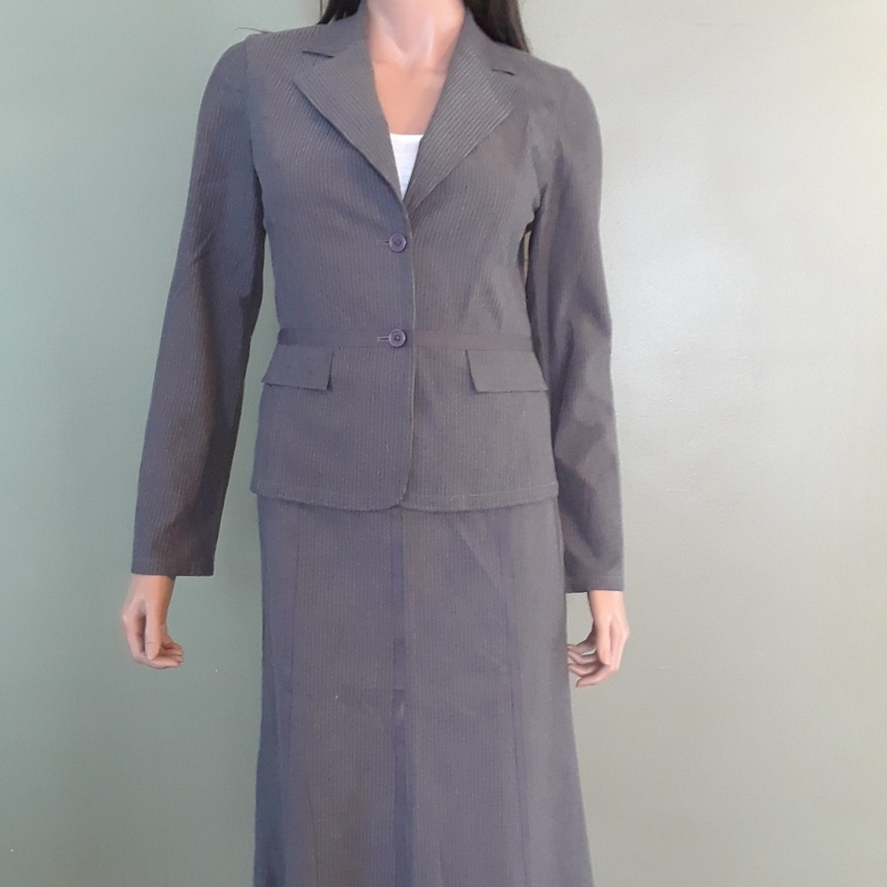 Halogen Grey Pinstripe Skirt Suit